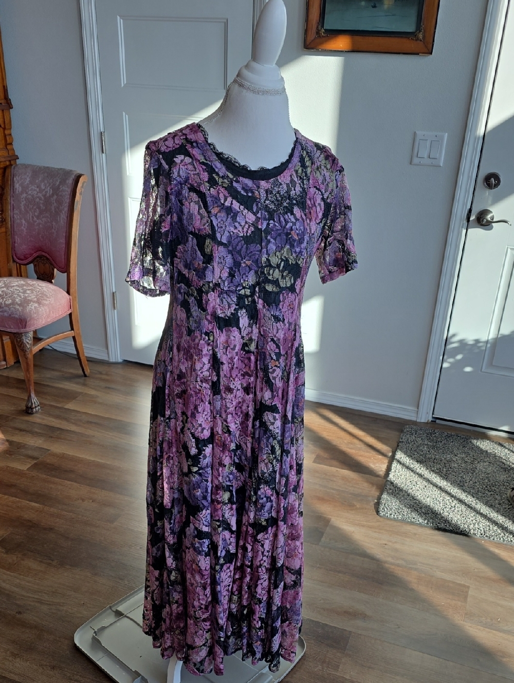 Nostalgia Purple Floral Lace Maxi Dress with Black Liner
